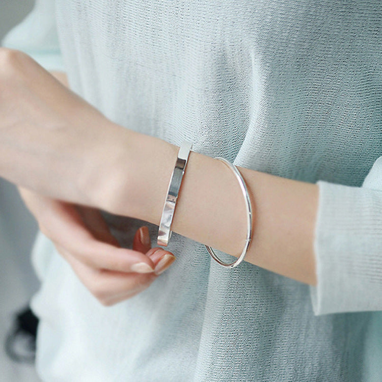 A Solid Minimalistic Bangle Cuff