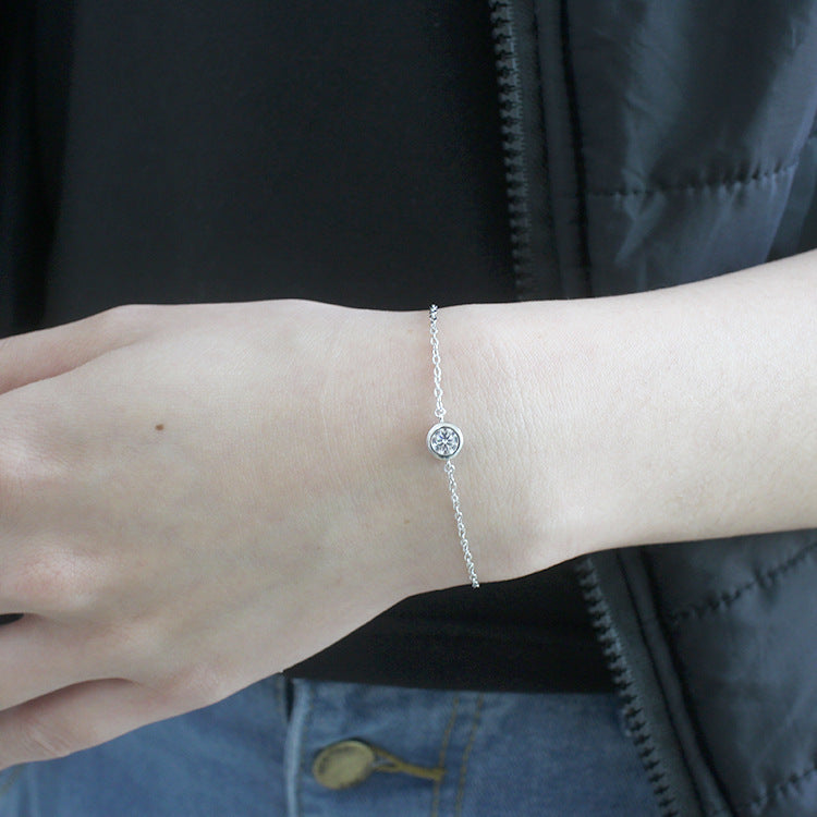 Minimalist Bracelet with Pendant