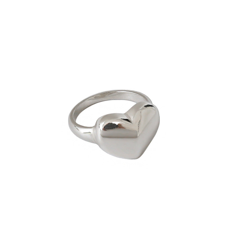 Heart signet ring