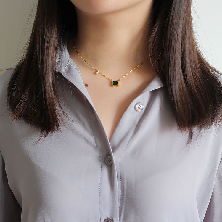 The Emerald Dream -  Dainty Necklace