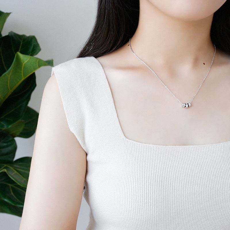 Olivia beaded necklace