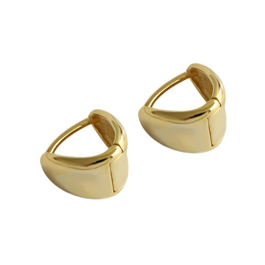 The Triangle Hoops