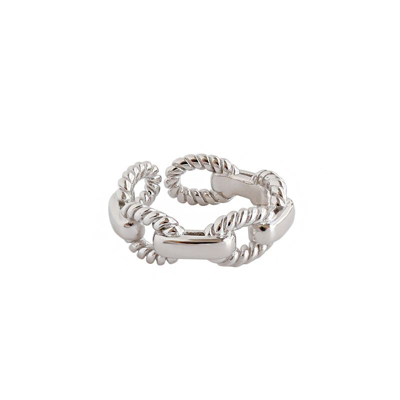 Twisted Hollow Chain Ring