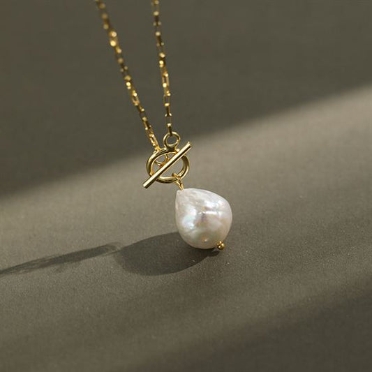 Pearl drop Necklace