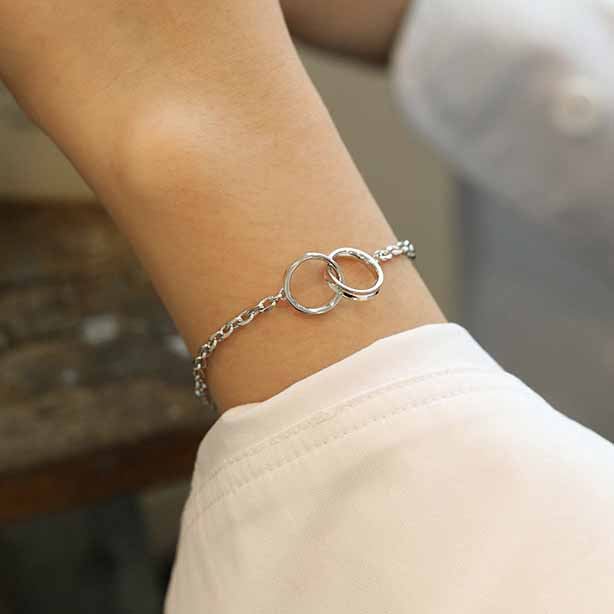 Double Circles Paperclip Bracelet