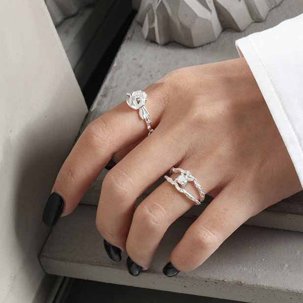 Hollow Rose Ring