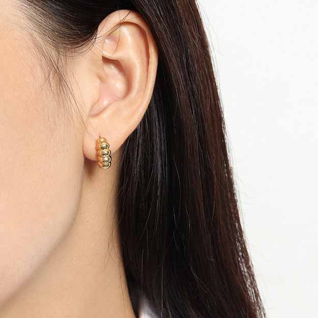 Croissant stud Earrings