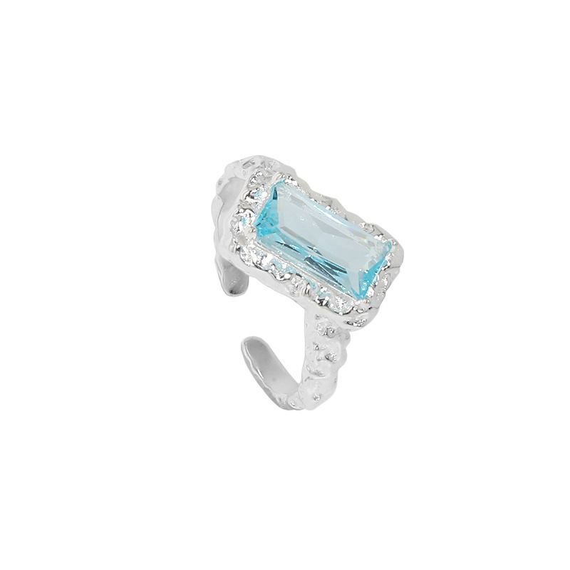 Irregular Geometry Ring