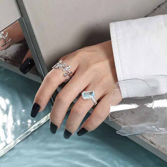 Irregular Geometry Ring