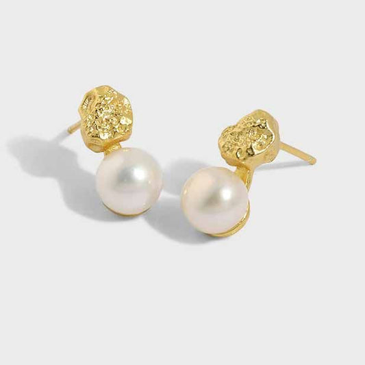 Comos Pearl earrings