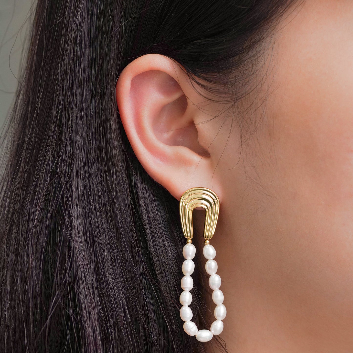 Make a Statement with Pearl U Dangling Earrings